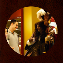 2 com�diens interpr�tent Louis XIV et son jardinier